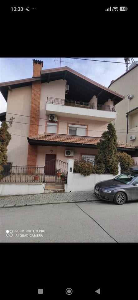 se-prodava-kuka-na-dolno-vodno