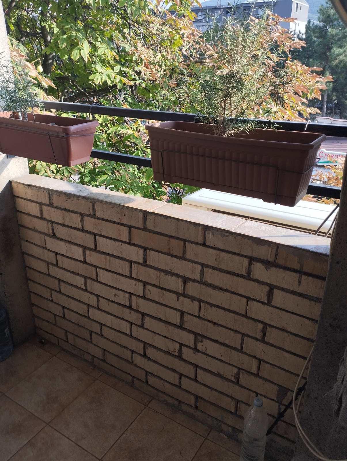 se-prodava-renoviran-trosoben-stan-od-62m2-vo-karposh-1 (5)