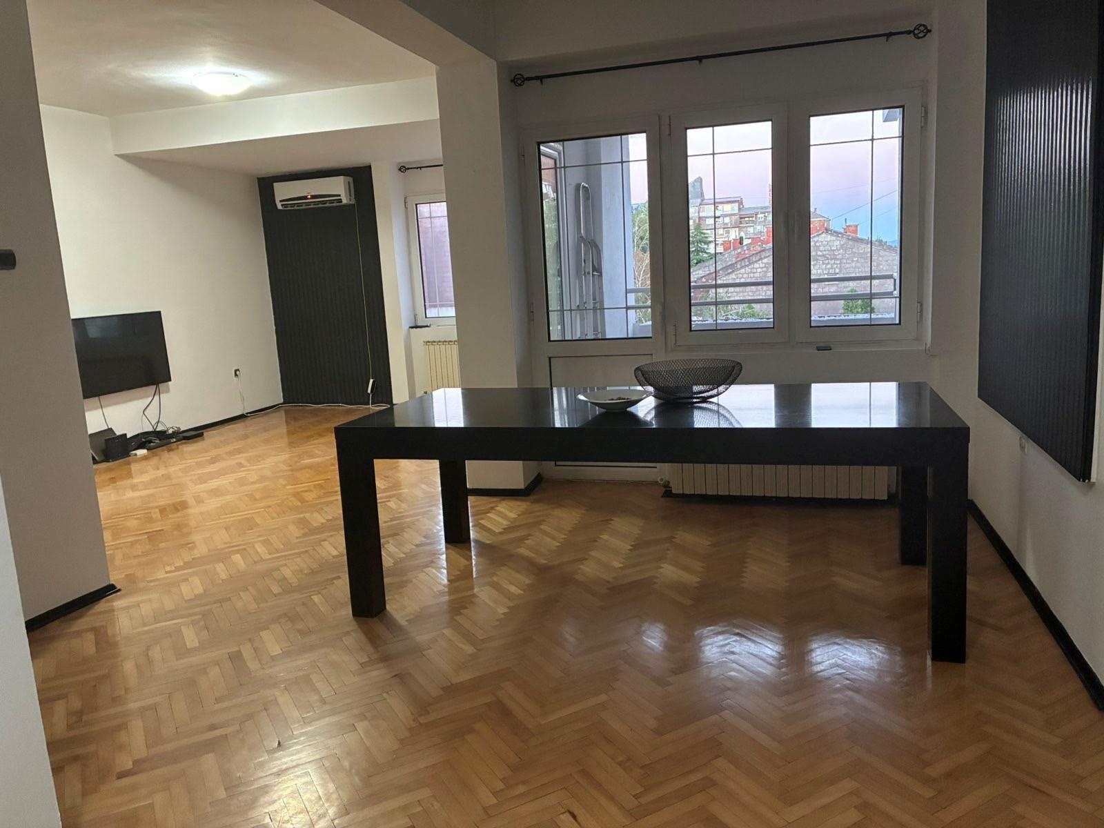 top-lokacija-se-prodava-prostran-4-soben-stan-vo-novo-lisice (1)