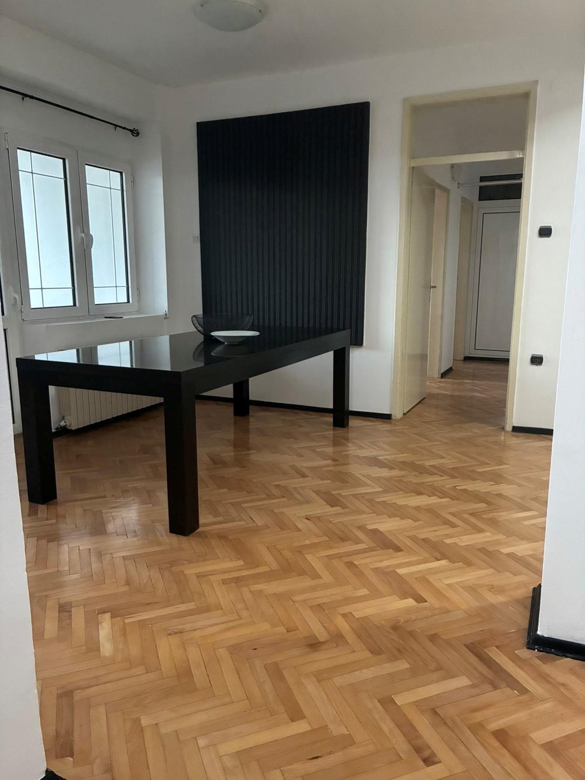 top-lokacija-se-prodava-prostran-4-soben-stan-vo-novo-lisice (4)